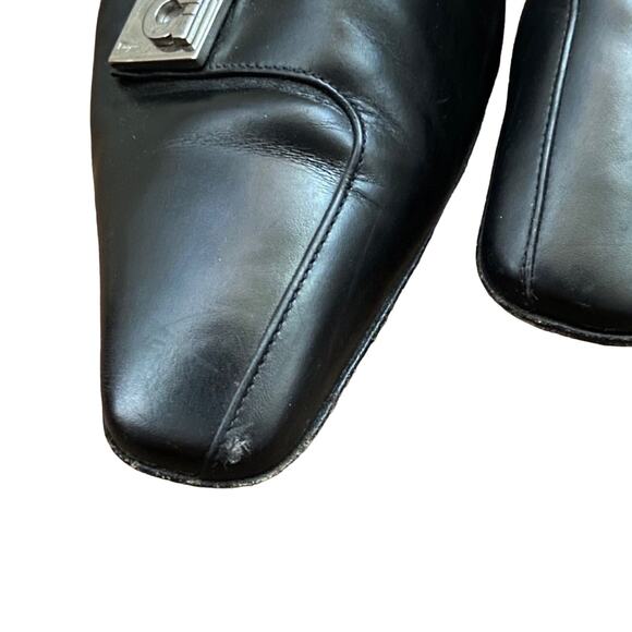 Salvatore Ferragamo 8 1/2 B Gancio Leather Pumps - Picture 8 of 8